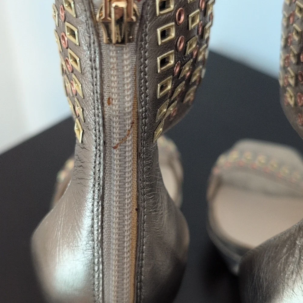 Boutique 9 Gold & bronze Leather Platform High Heel Strap Sandals NWOT  Size 6.5 - Picture 7 of 13